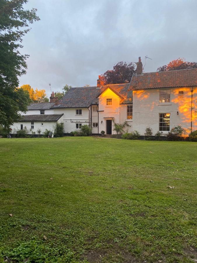 Apartamento Old Rectory - Scoulton Great Ellingham Exterior foto